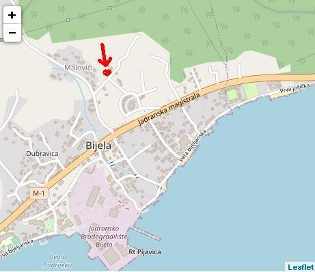 Plac Bijela 405m2