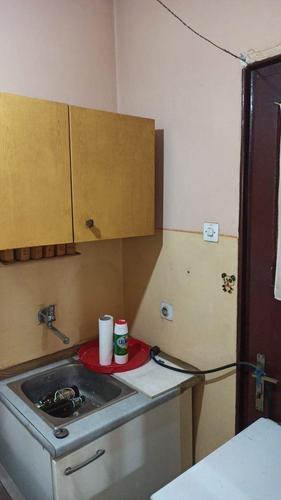 Na prodaju garsnonjera u lamelama na Zabjelu 38.5m2