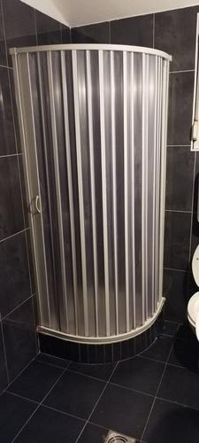 daje se prazan jednosoban stan (kuca) 40m2, Zabjelo - Zeleni