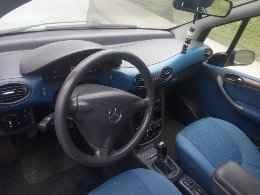 Prodajem auto