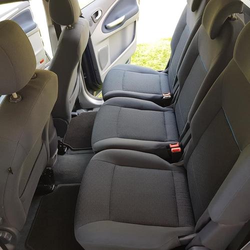Ford S-Max 2010