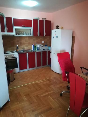izdavanje jednosoban stan iza delte