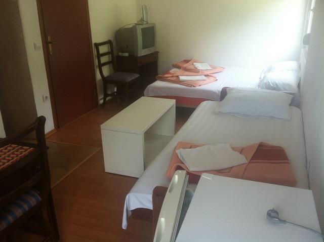 Budva - apartmani i sobe