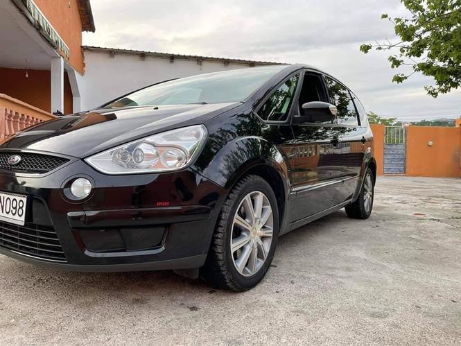 Prodajem ford S.max 2.0 tdci 2007 auto u dobrom stanju cjena