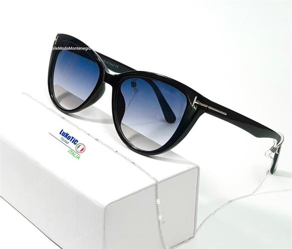 Tom Ford naocare