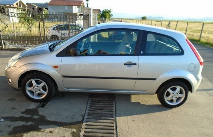 Ford--Fiesta-TDCi--03