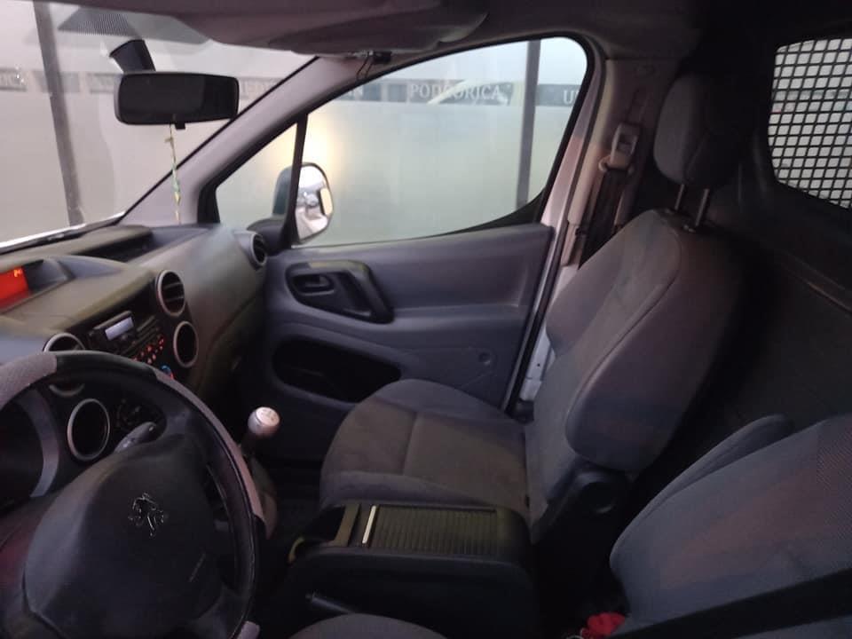 Peugeot-partner-1-6-hdi-66-kw-2009-god