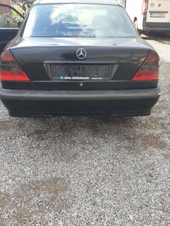 Mercedes-c-180