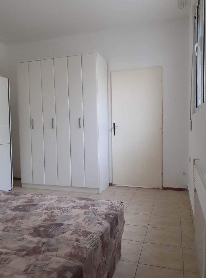 Na-prodaju-i-izdavanje-prazan-stan-51m2-+-50m2-dvorista-na-Z