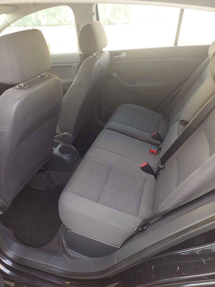 Golf-5-Plus--1-9-tdi--2005god-----