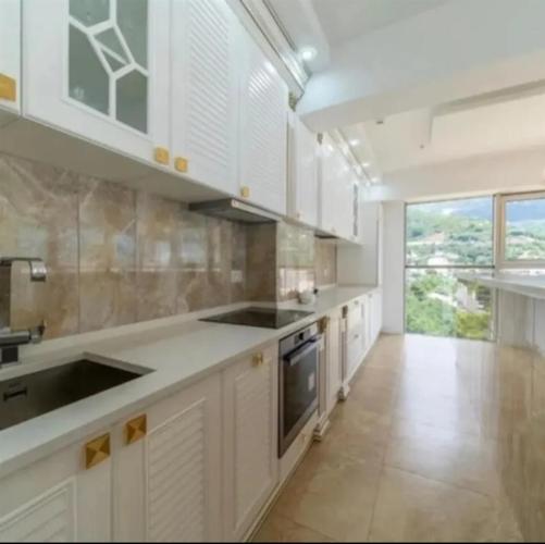 Izdavanje!!! Četvorosoban stan,150m2,Harmonija,Budva