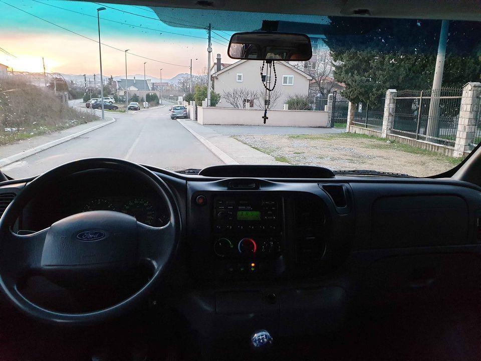 Ford-9-siceva-2003god-registrovan
