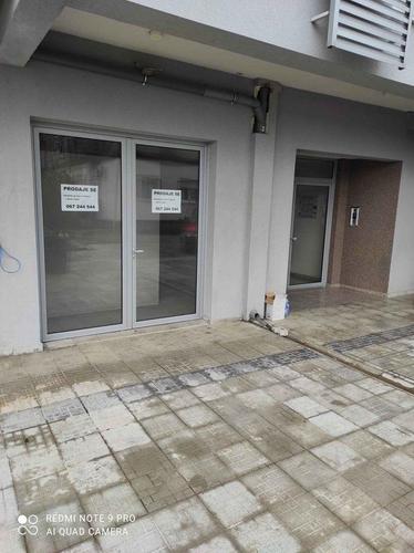 Prodaje se poslovni prostor 200m²