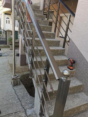 Aluminski ogradi gelenderi parmaka