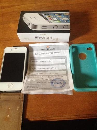 Apple iPhone 4