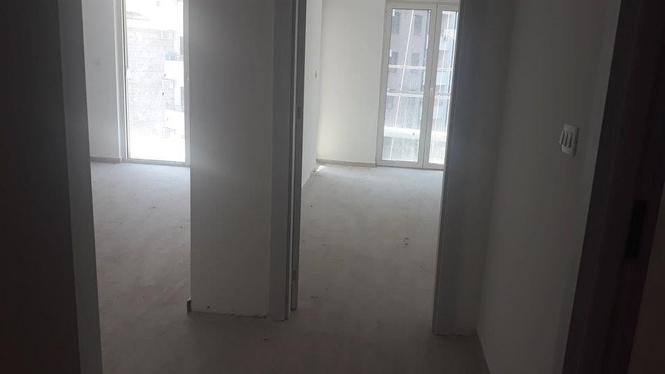 Na prodaju jednosoban stan u Becicima 57m2