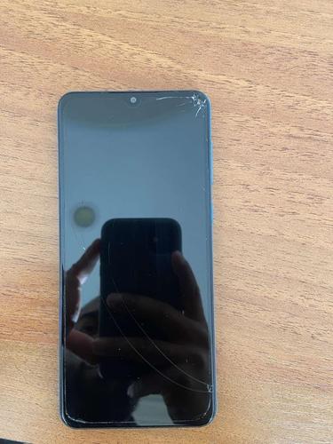 Samsung a02 napuklo staklo vidi se po slici