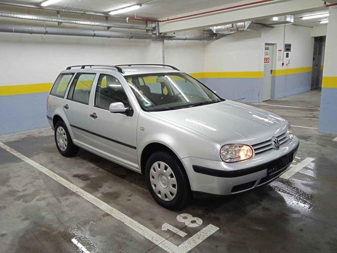 Golf 4 1.9 74kw 2006god