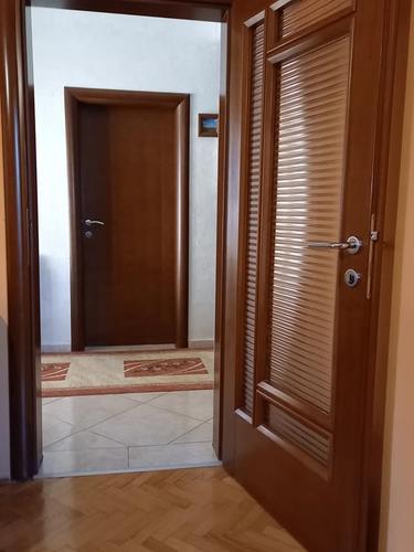 Izrada i montaža sobnih vrata