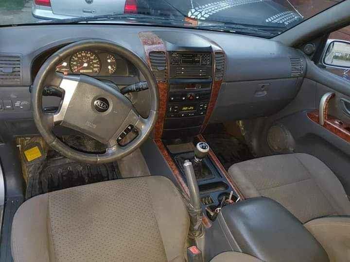 Kia-sorento-2-5-crdi-manuelni-extra-stanje-moguca-zamjena-06