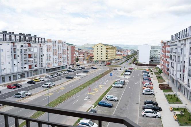 Dvosoban stan u Podgorici - Stari Aerodrom