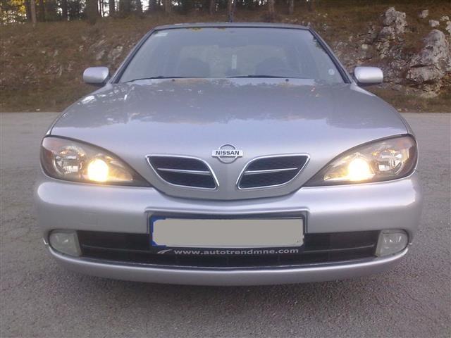 Nisan Primera P-11