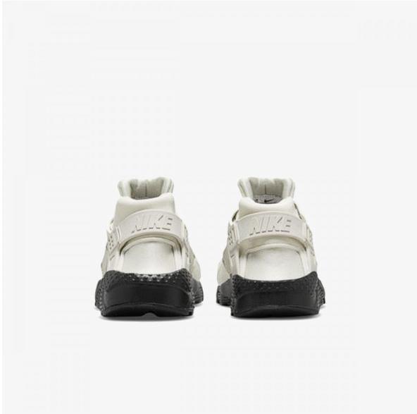 Prodajem-patike---NIKE-Huarache