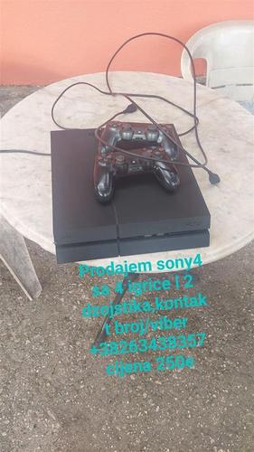Prodajem Sony4