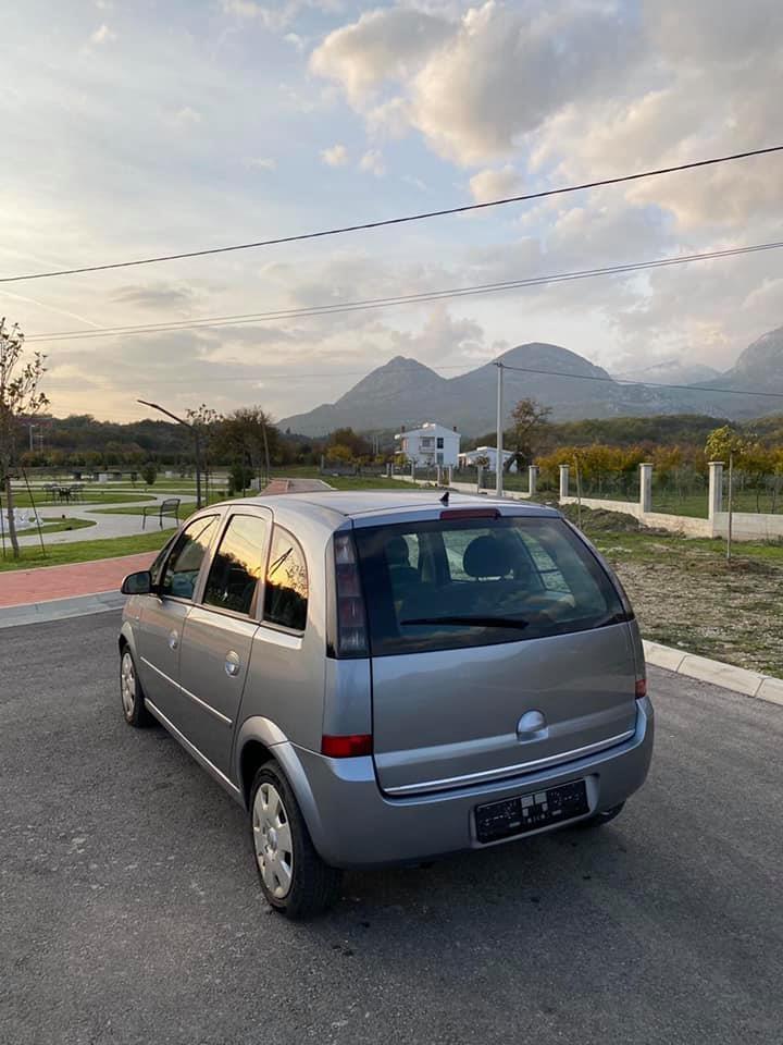 --PRODAJE-SE-OPEL-MERIVA