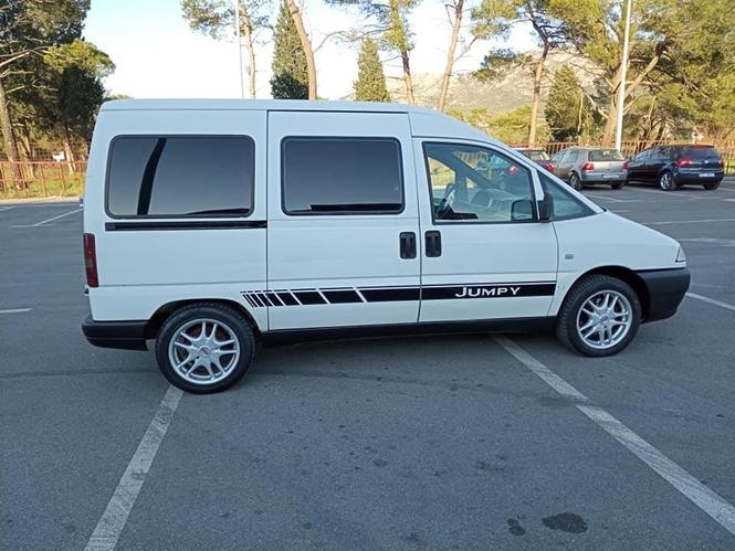 Citroen jumpy 2.0hdi 69kw 2002god
