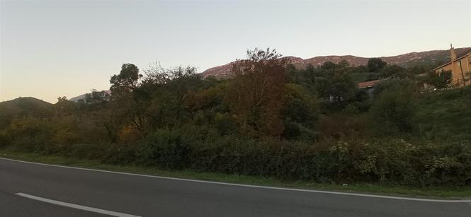 Placevi na prodaju