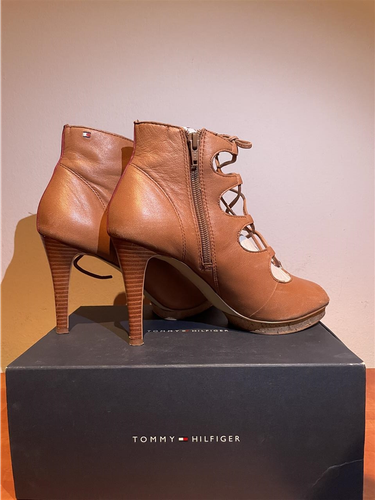 Tommy hilfiger cipele 39