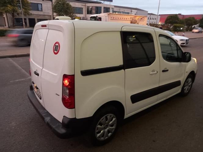 ⚠️Peugeot partner 1.6 hdi 66 kw 2009 god⚠️