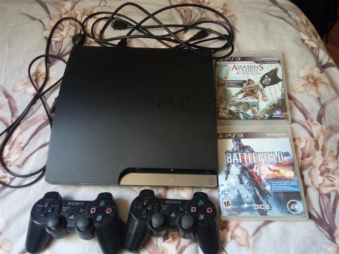 Prodajem Sony Plastation 3 slim