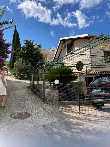 Odlična kuća u blizini mora 