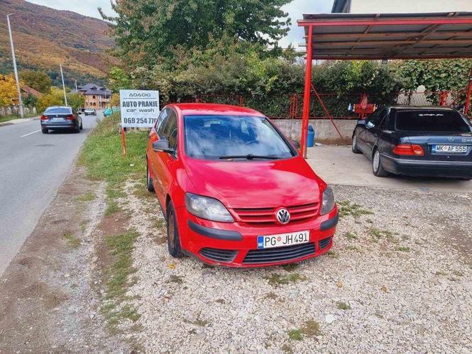 Golf 5 Plus 1.9 TDI 77kw 2008 godina