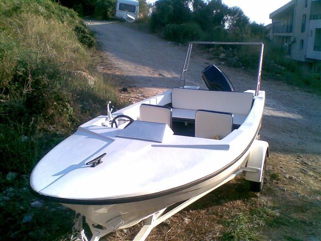 Gliser Elan 402 GT