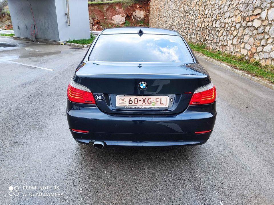 BMW-5--2--0--d