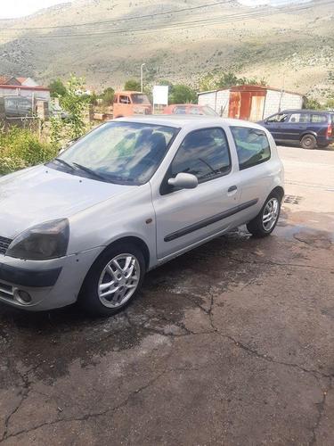 Clio 2001g 1.5dci u dosta dobrom stanju