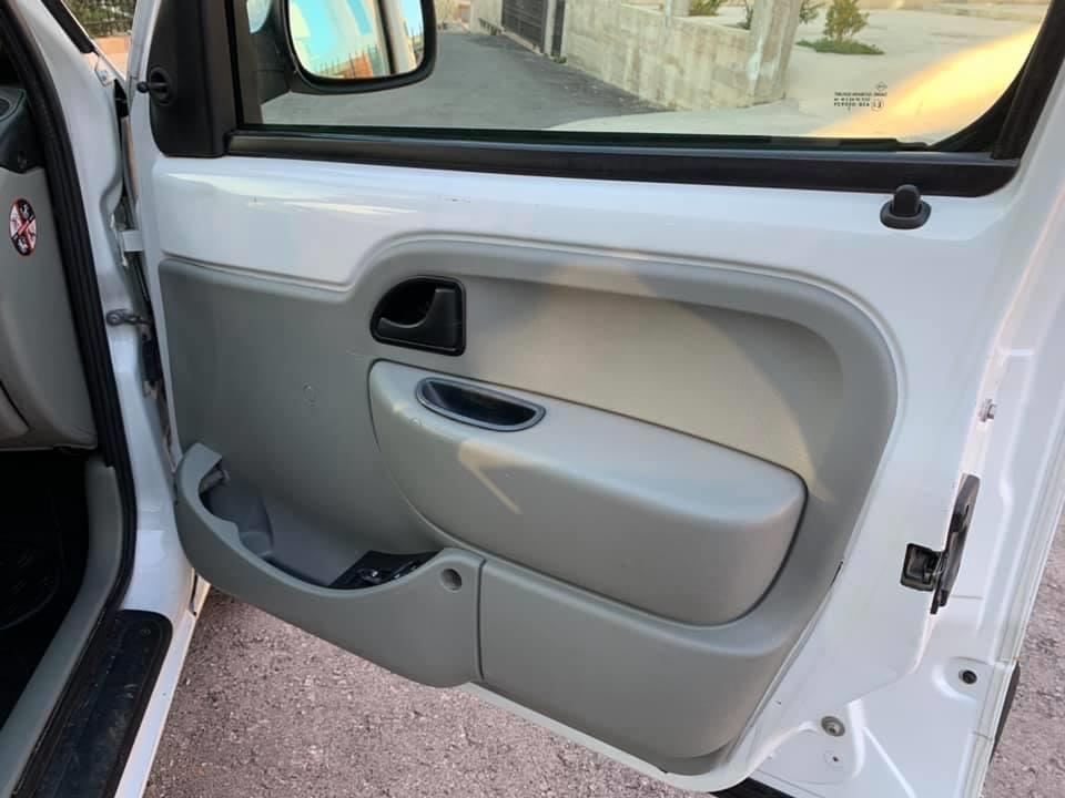 Renault-kangoo-2008g-1-5dci