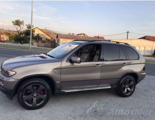 Bmw x5 e53 2005 god