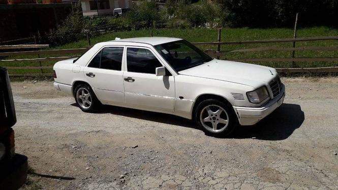 Mercedes 124e klase