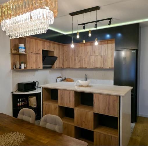 IZDAVANJE!!!Dvosoban stan povrsine 105m2,Podgorica,Centar