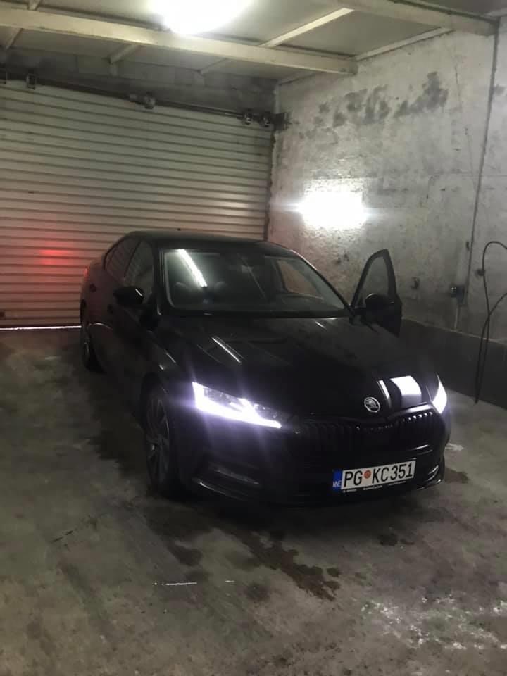 Na-Prodaju-068378379