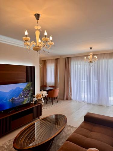IZDAJE SE LUKSUZAN TROSOBAN STAN – 100 m² – PODGORICA (BLIZU