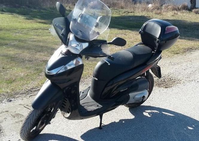 Honda SH 300i -10