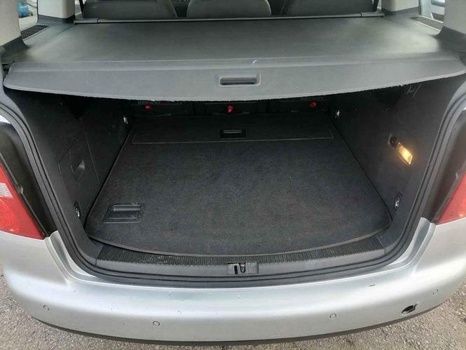 Prodajem VW Touran