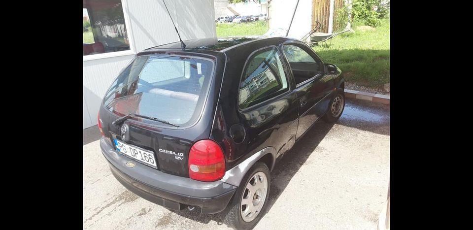 OPEL-CORSA-1000-KUBIKA-REG-JOS-2-MJESECA-U-DOBROM-STANJU