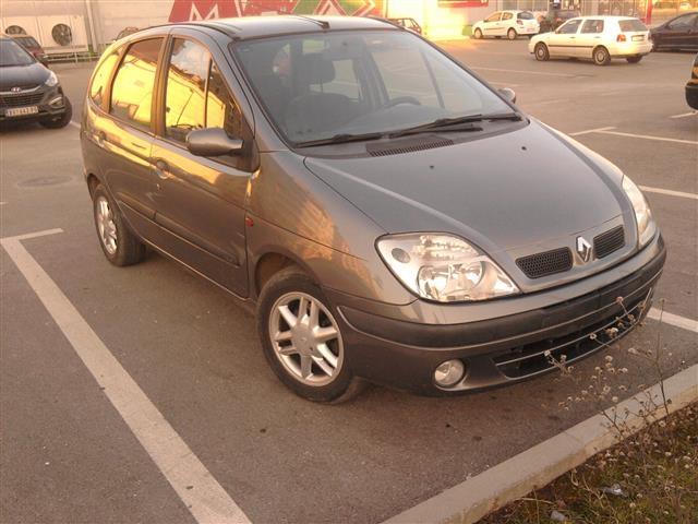 RENAULT SCENIC 1.9 DCI  74 KW -02 