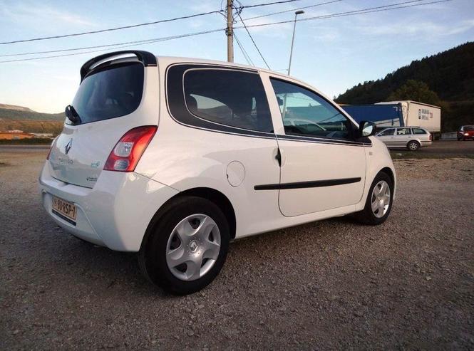 RENAULT TWINGO 1.5dci 2011god